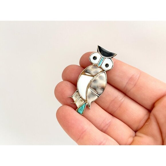 Multistone Vintage Southwest Native American Owl Figural Sterling Silver Brooch - Picture 4 of 9